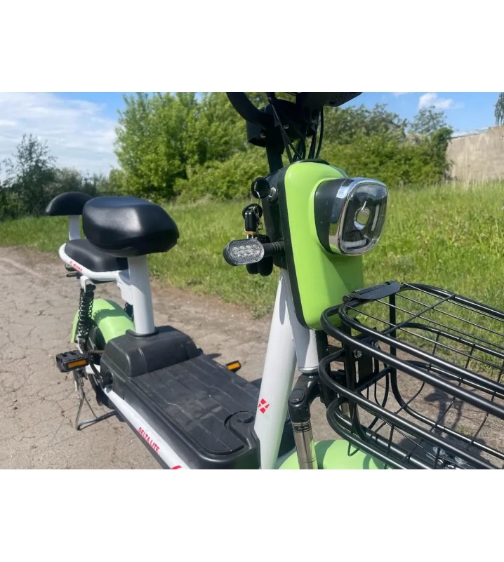 Электроскутер AVM DELTA Lite