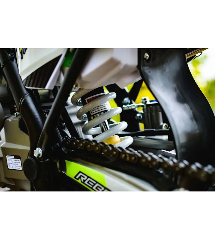 Эндуро мотоцикл AVM SABRE 250